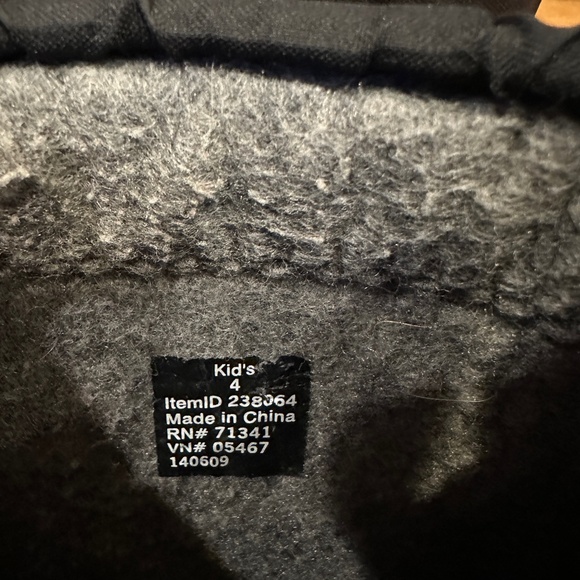 LL Bean Northwoods Kids size 4 Waterproof Winter Boots - Picture 5 of 12